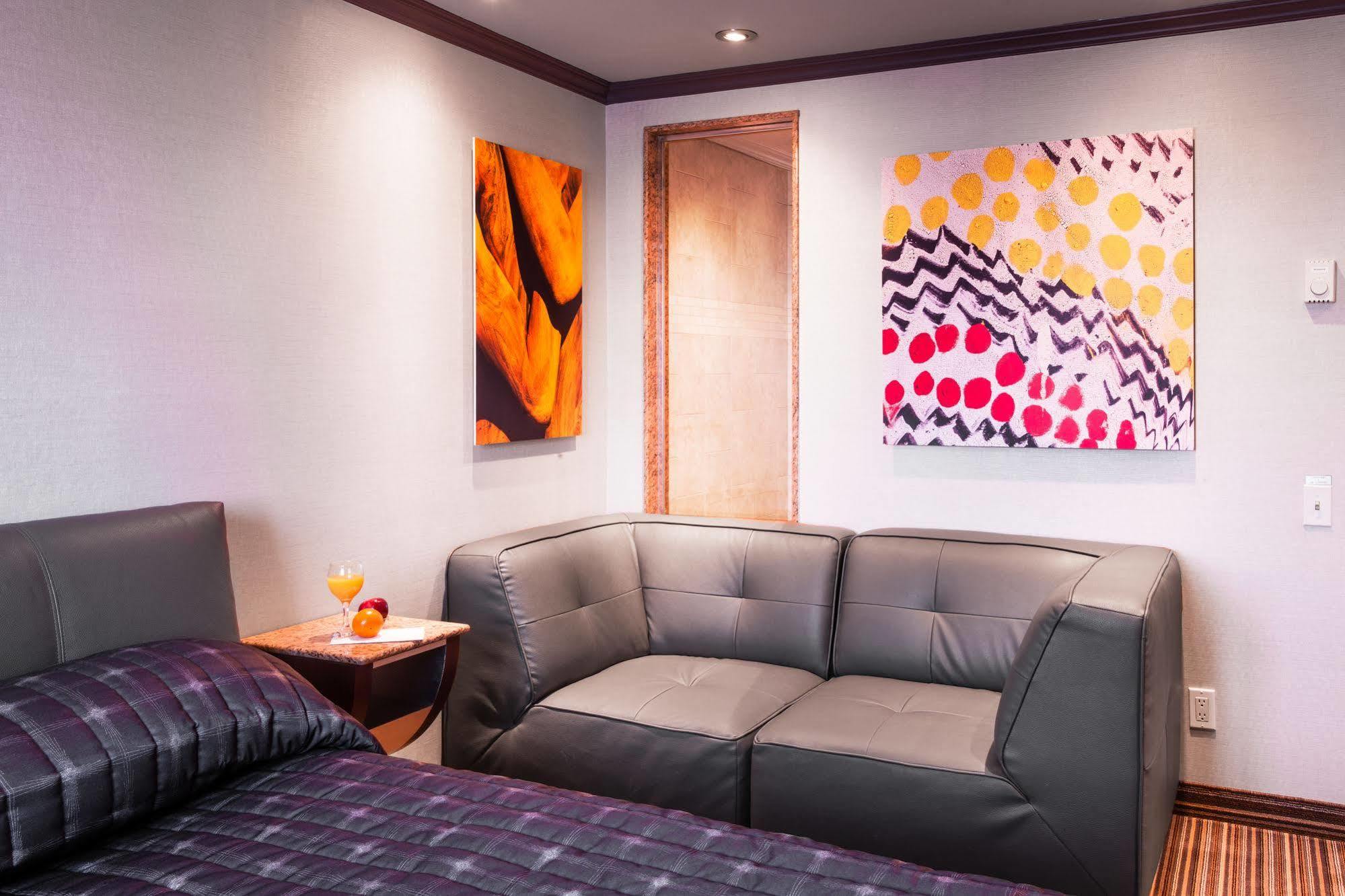 Le Chabrol Hotel&Suites Montreal Exterior foto